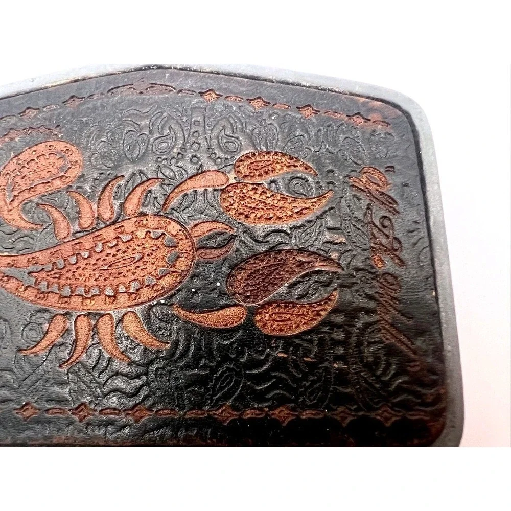 Vintage Belt Buckle Off the Wall Mens Black Brown Scorpion Paisley Tooled Look‎
